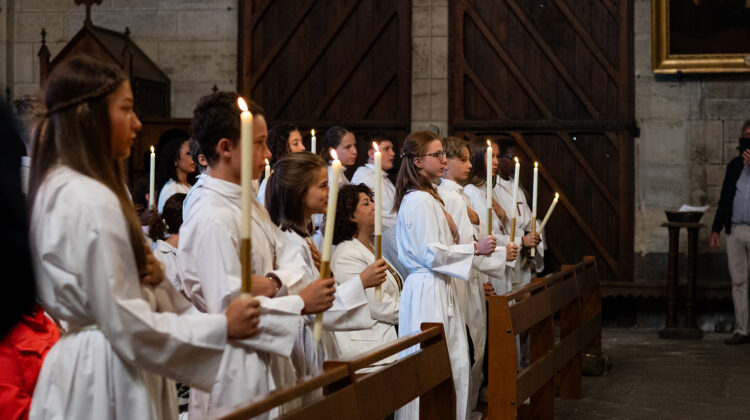 Le sacrement de confirmation chez les jeunes